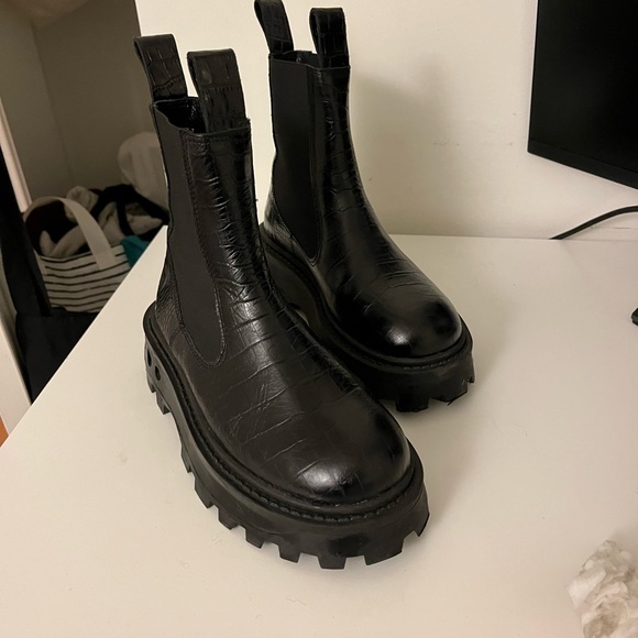 Simon Miller Leather Chelsea Boots - Picture 6 of 12